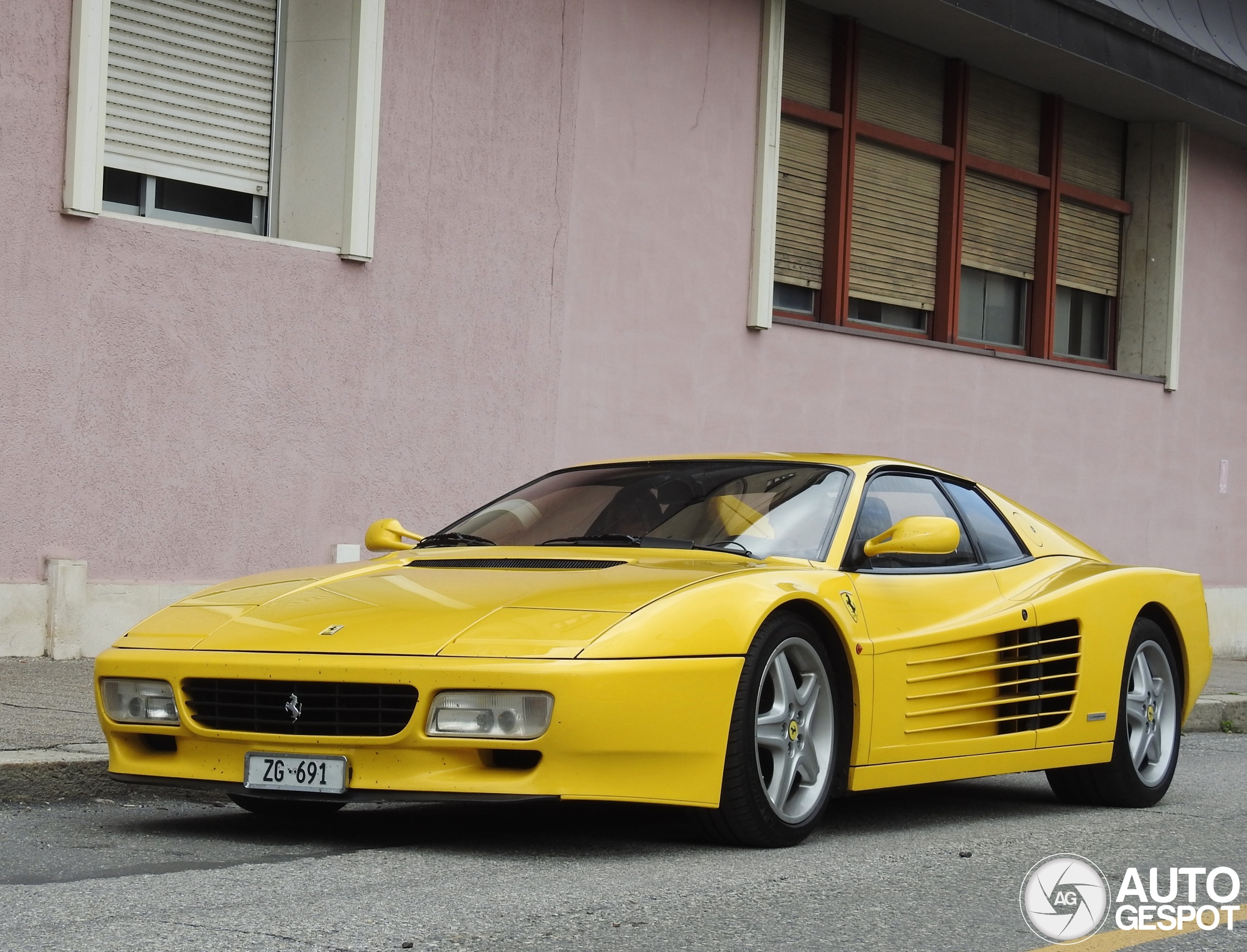 Ferrari 512 TR