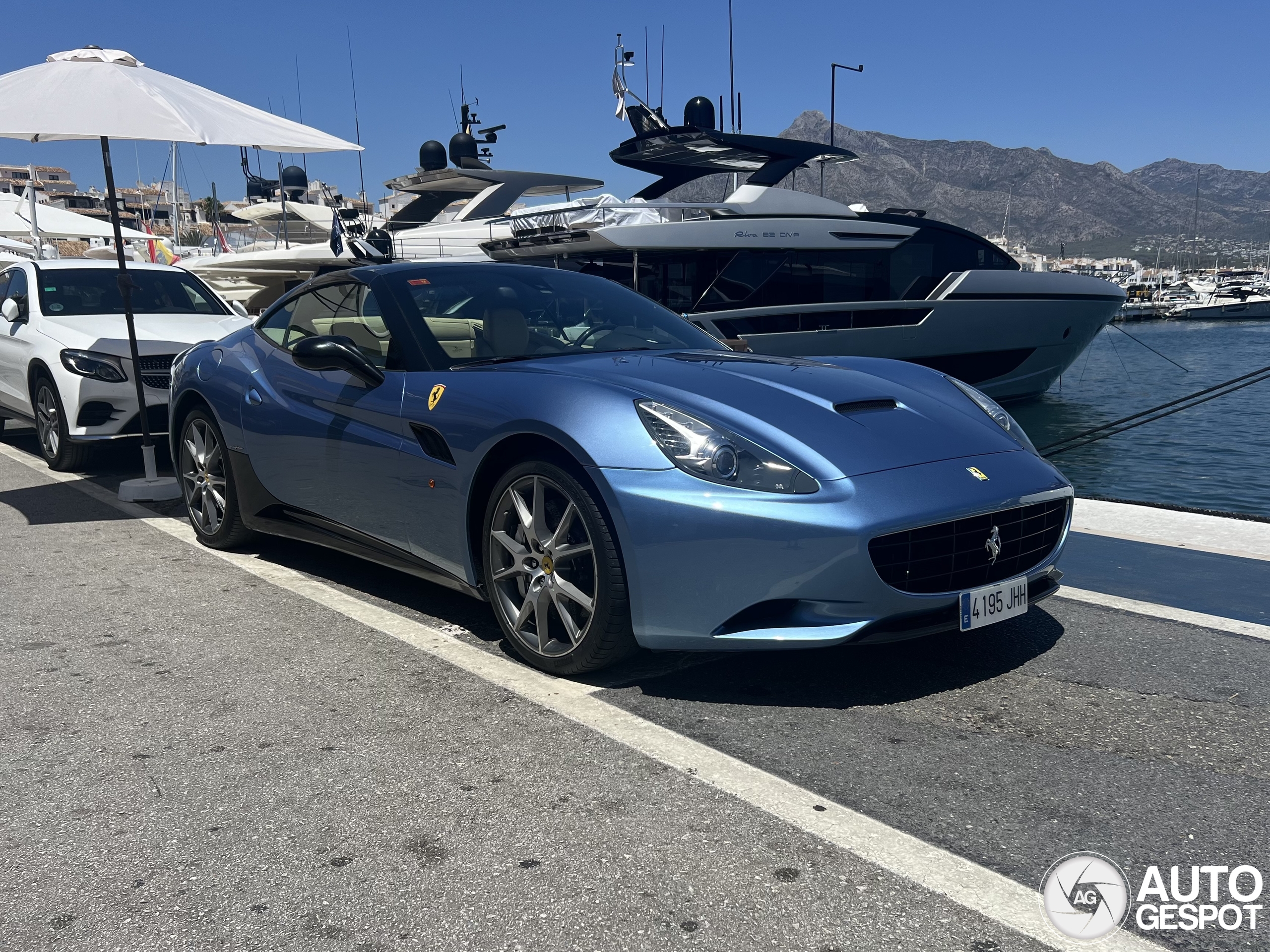 Ferrari California