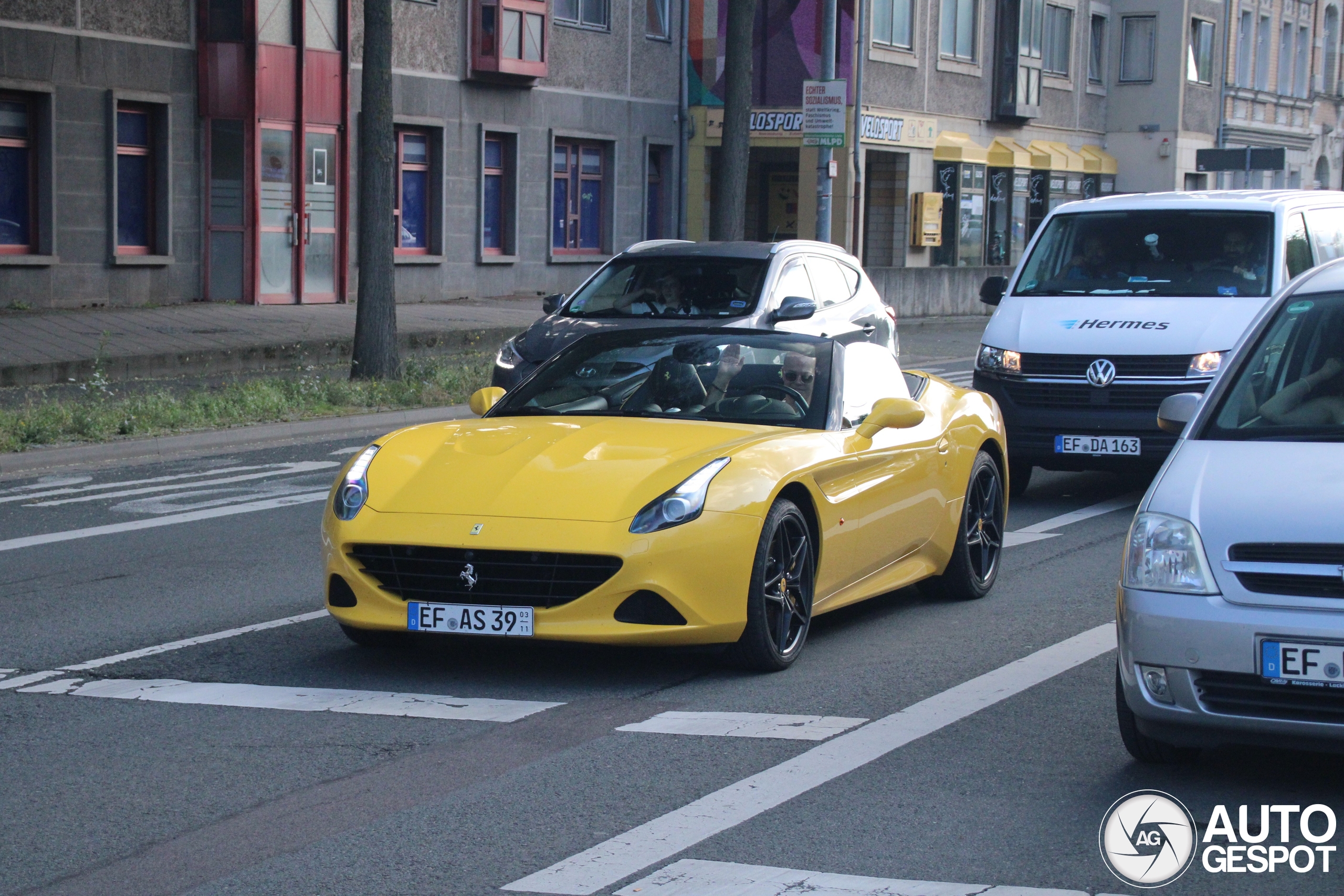 Ferrari California T