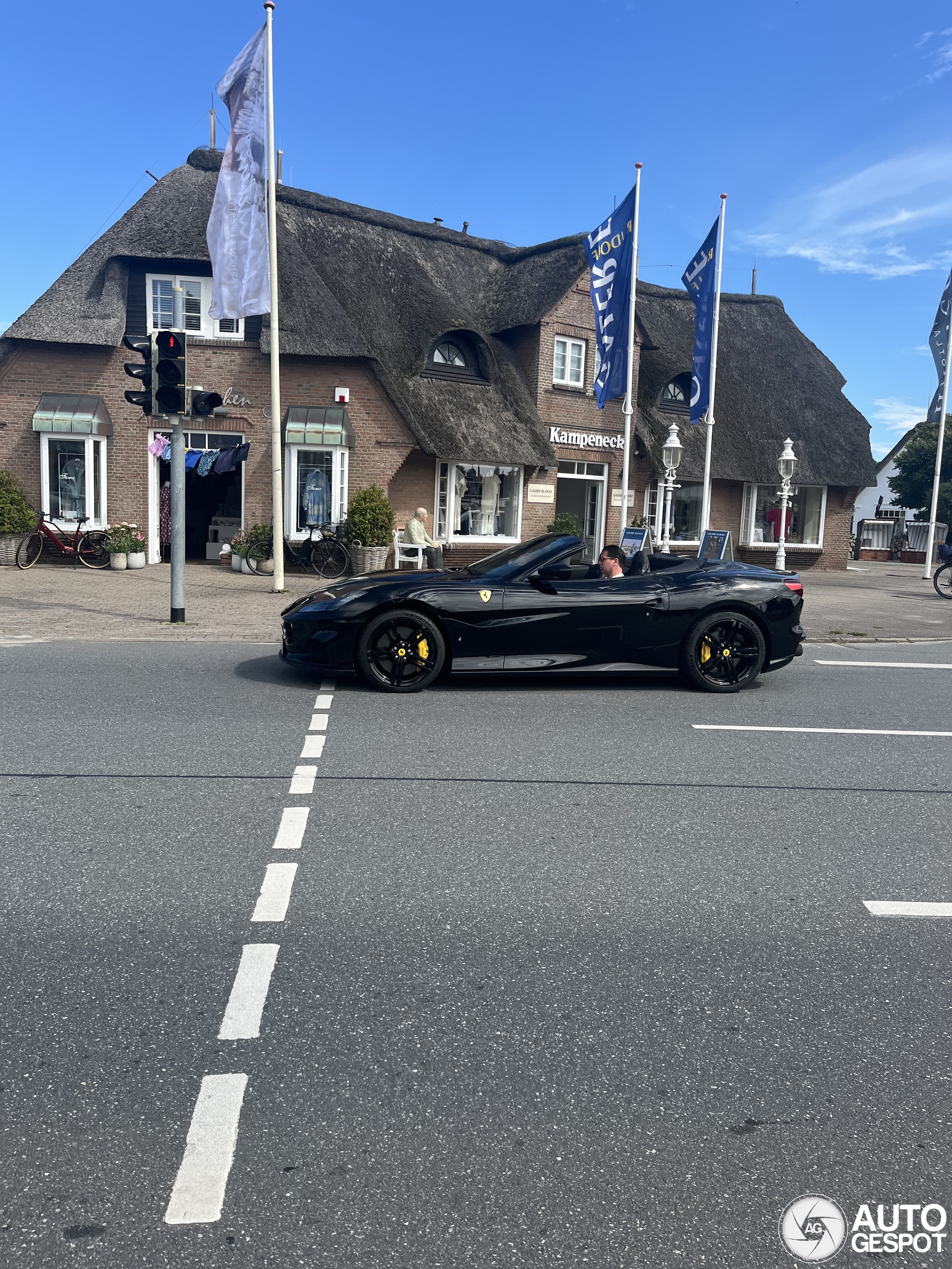 Ferrari Portofino M