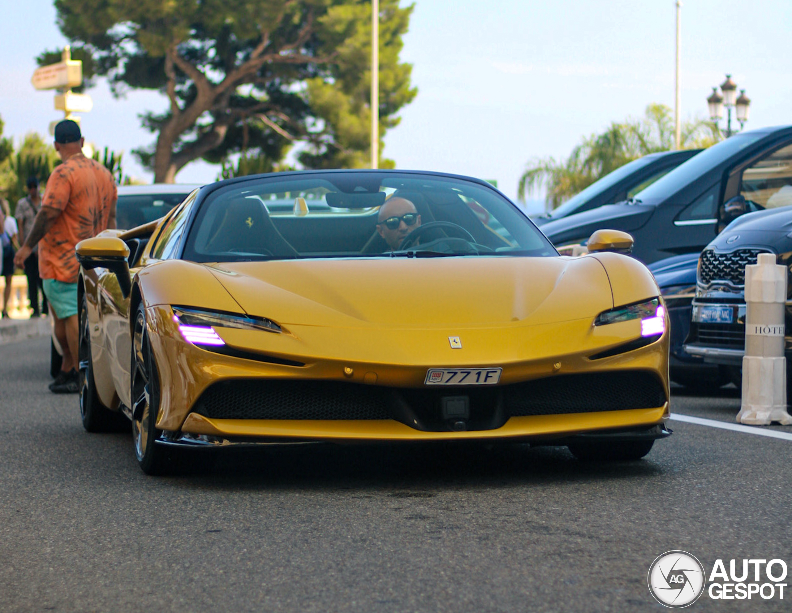 Ferrari SF90 Spider