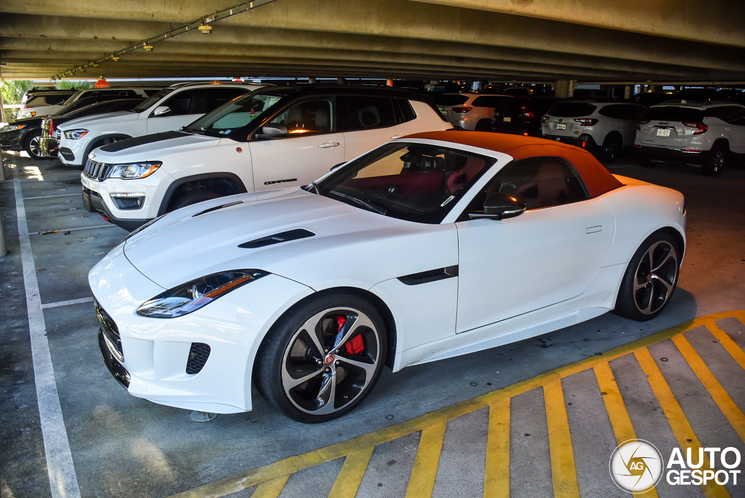 Jaguar F-TYPE R AWD Convertible