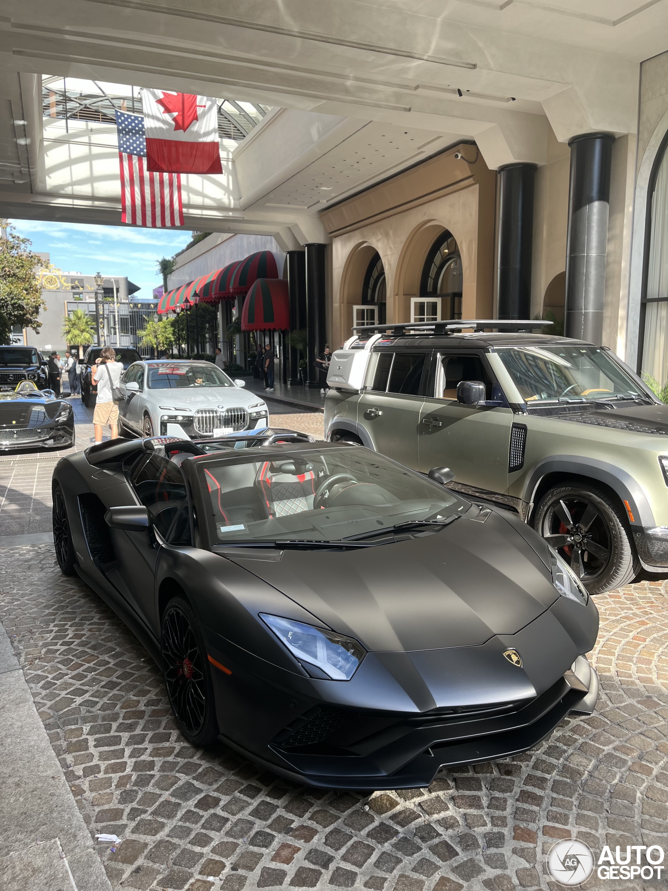 Lamborghini Aventador LP700-4 Roadster