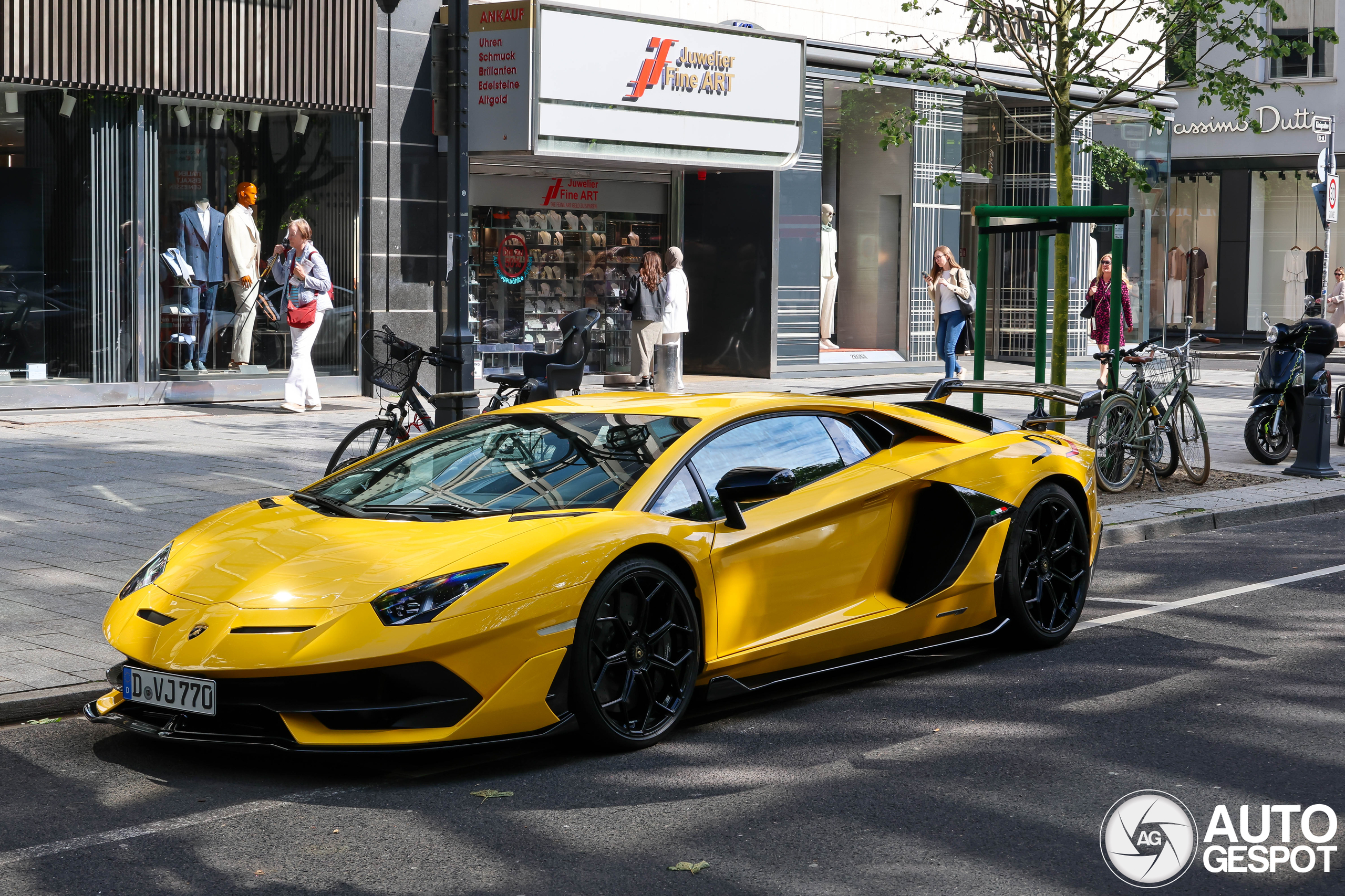 Lamborghini Aventador LP770-4 SVJ