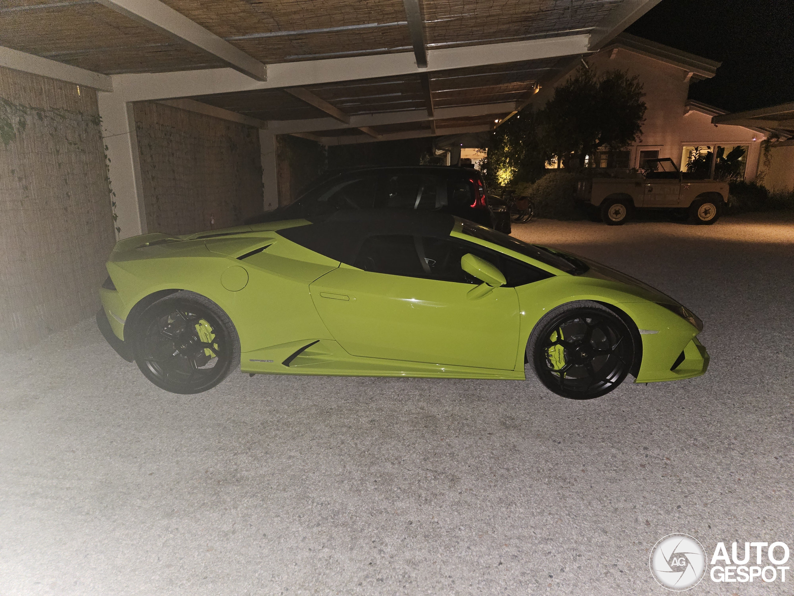 Lamborghini Huracán LP640-4 EVO Spyder