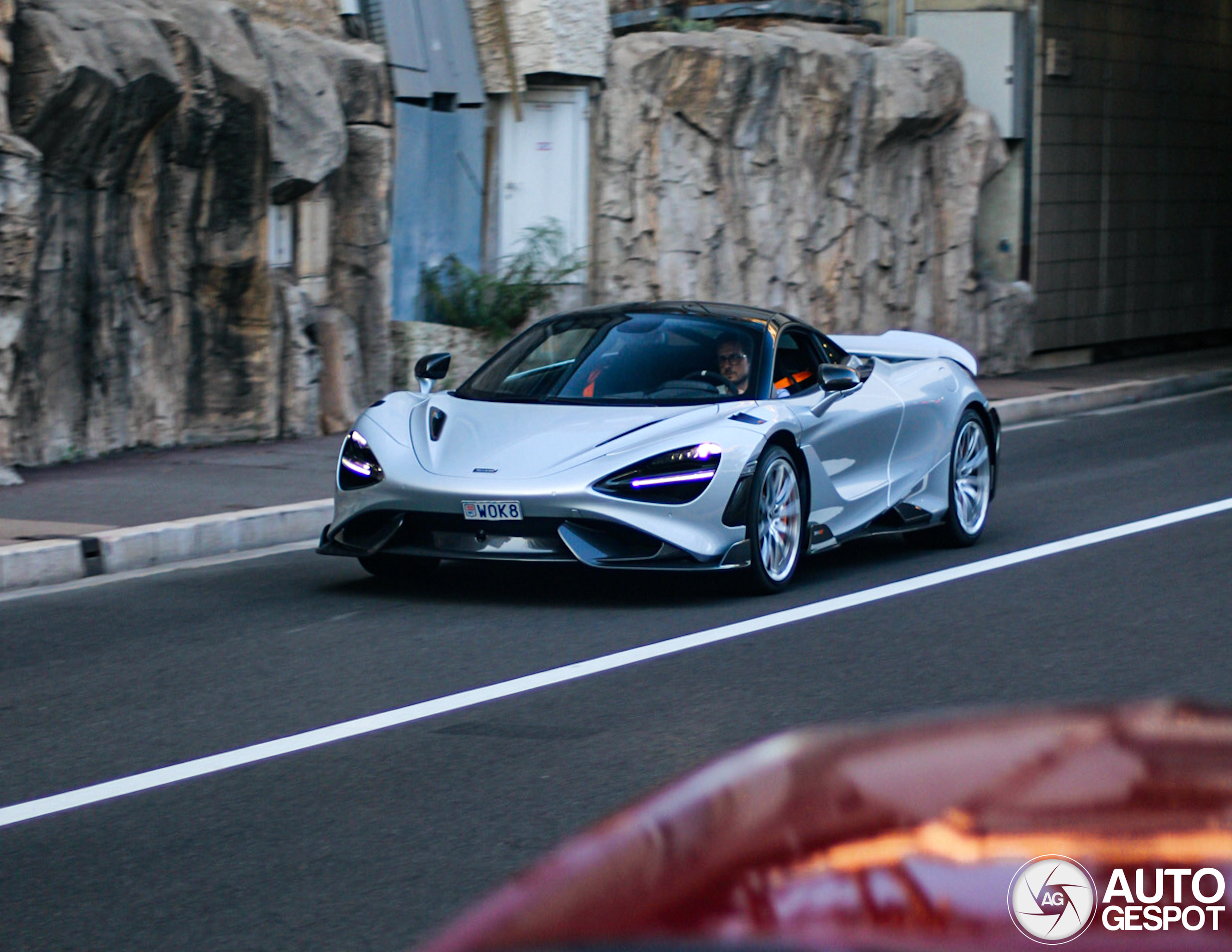 McLaren 765LT