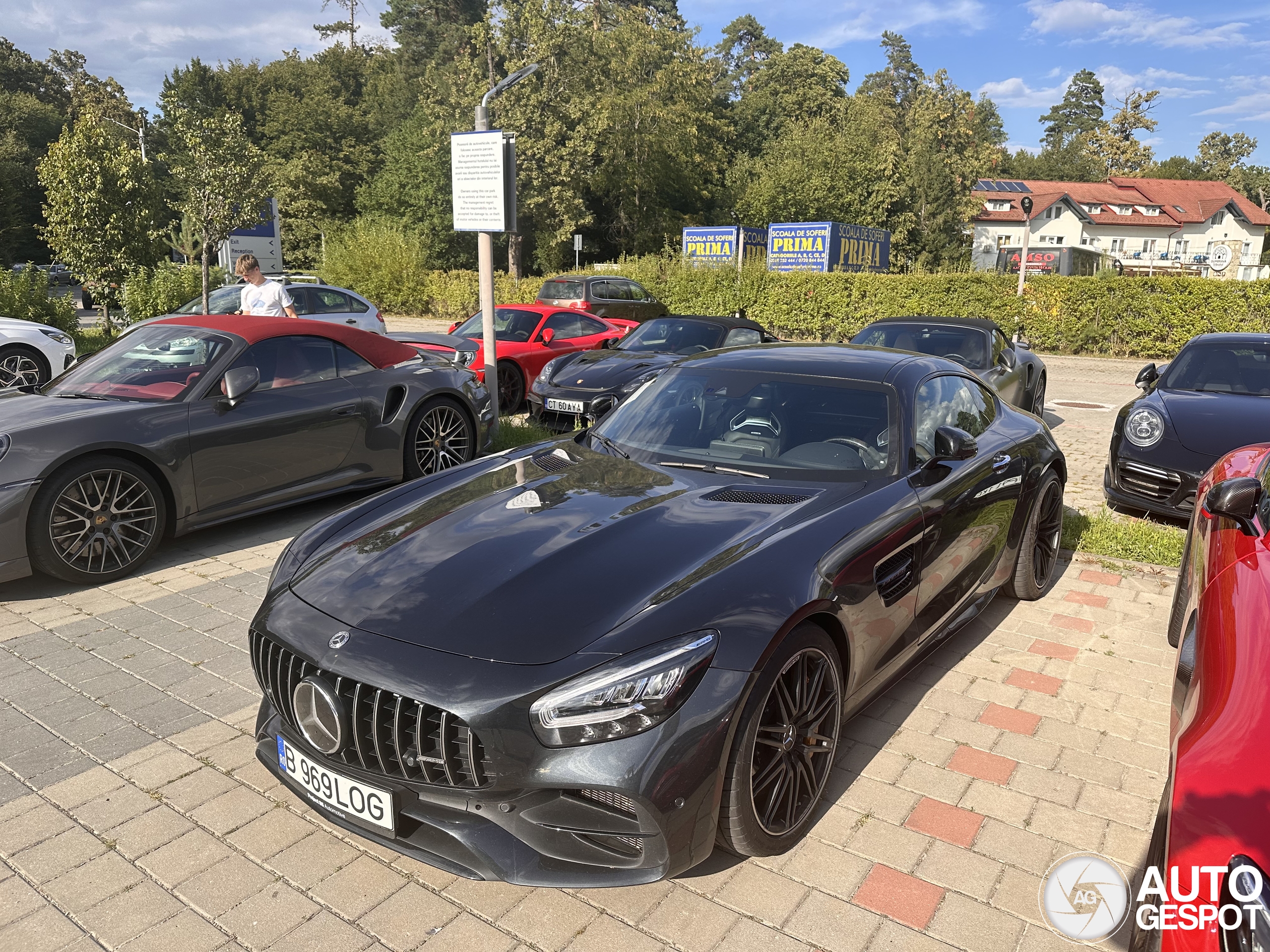 Mercedes-AMG GT C C190 2019