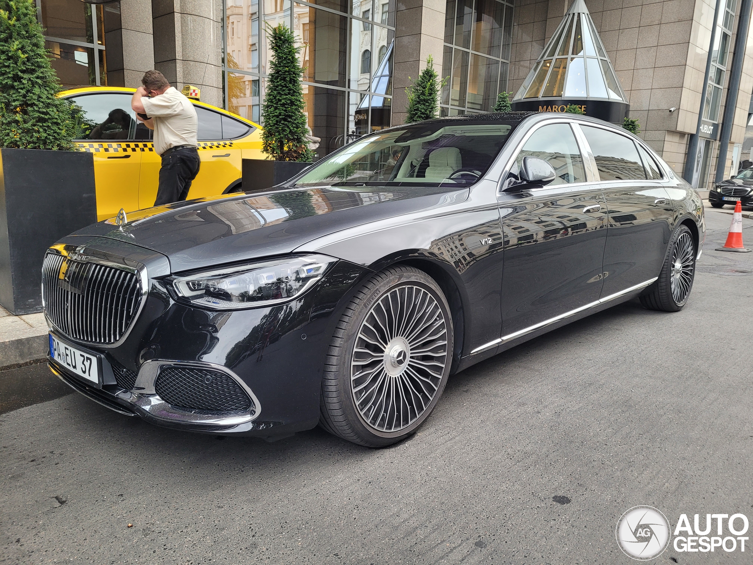 Mercedes-Maybach S 680 X223