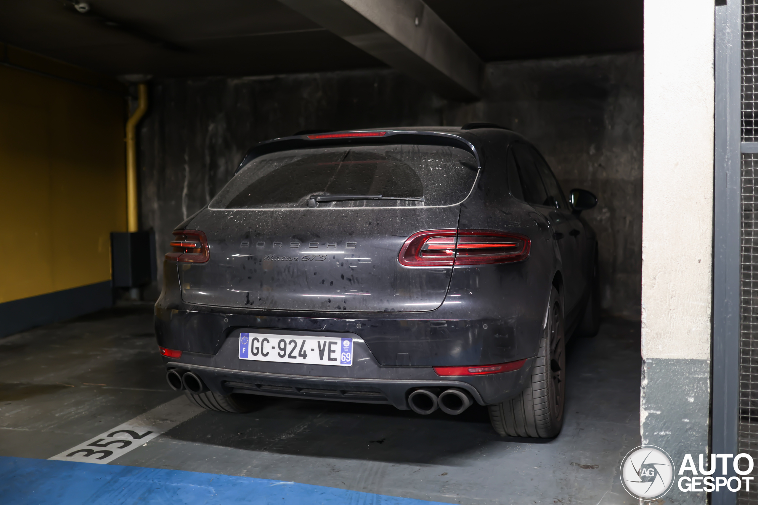 Porsche 95B Macan GTS