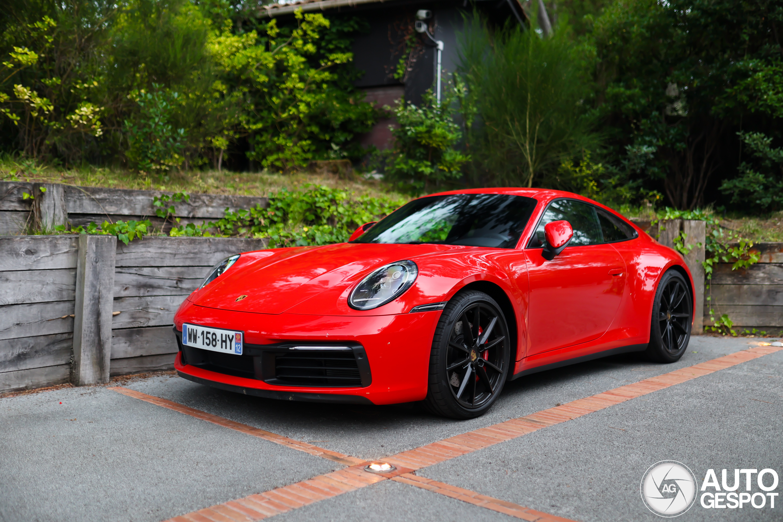 Porsche 992 Carrera 4S