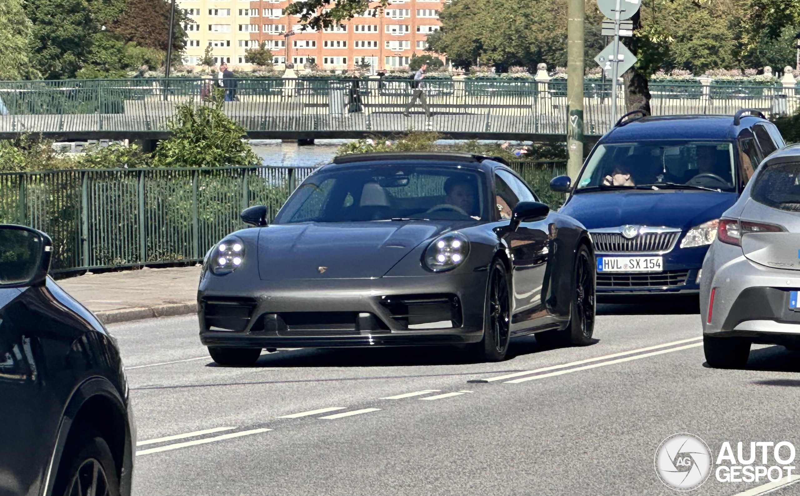 Porsche 992 Carrera GTS