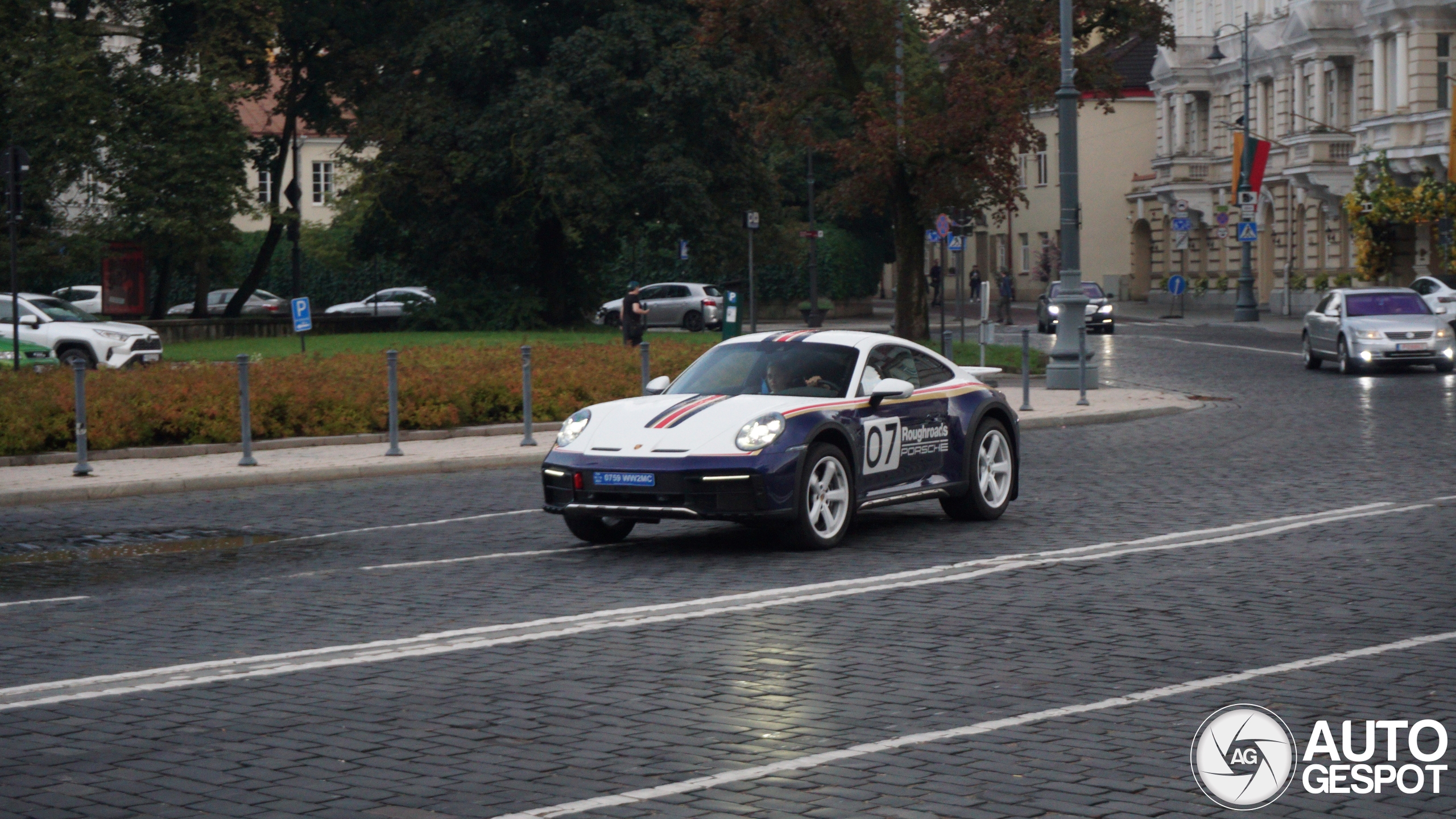 Porsche 992 Dakar