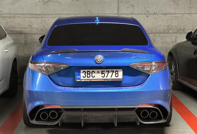 Alfa Romeo Giulia Quadrifoglio 2020