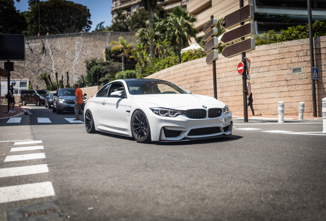 BMW M4 F82 CS