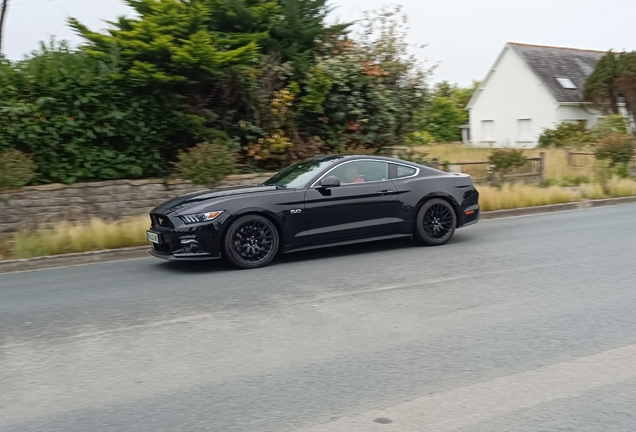 Ford Mustang GT 2015