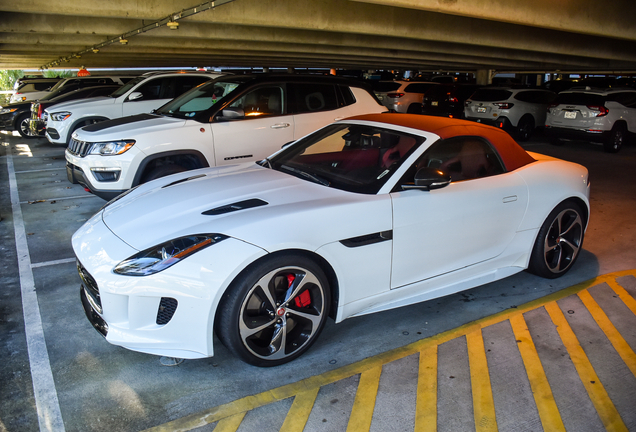 Jaguar F-TYPE R AWD Convertible