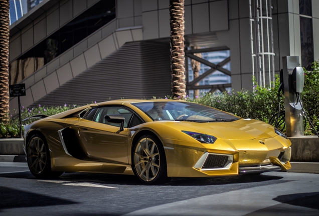 Lamborghini Aventador LP700-4 Roadster