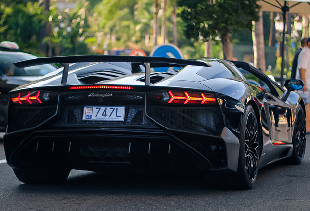 Lamborghini Aventador LP750-4 SuperVeloce Roadster