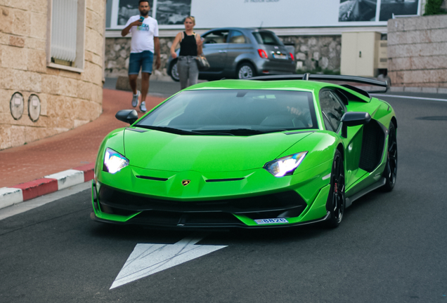 Lamborghini Aventador LP770-4 SVJ