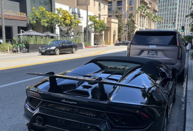 Lamborghini Huracán LP640-4 EVO Spyder