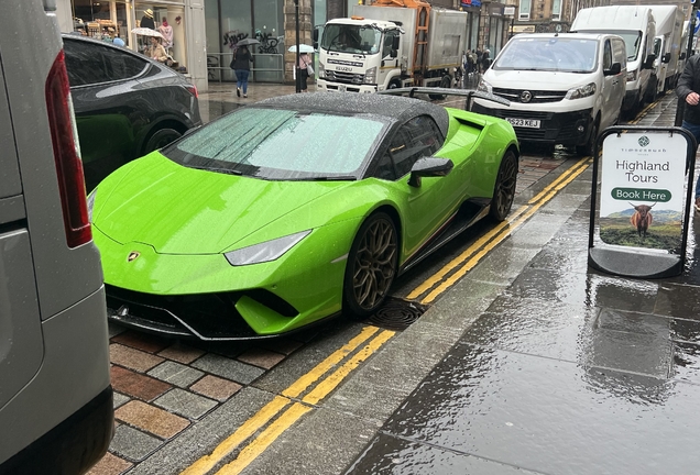 Lamborghini Huracán LP640-4 Performante Spyder