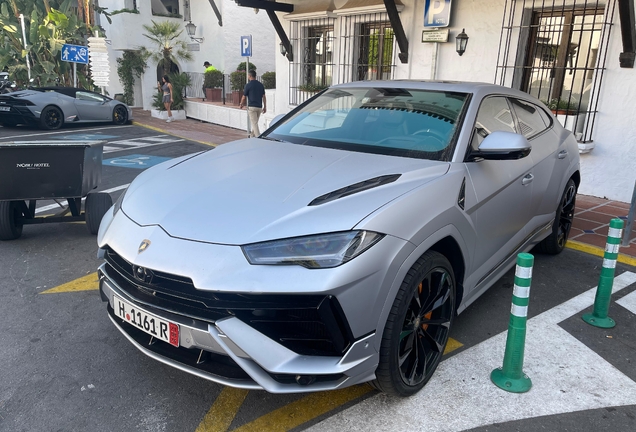 Lamborghini Urus S