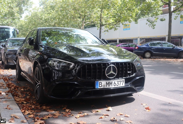 Mercedes-AMG E 63 S W213 2021