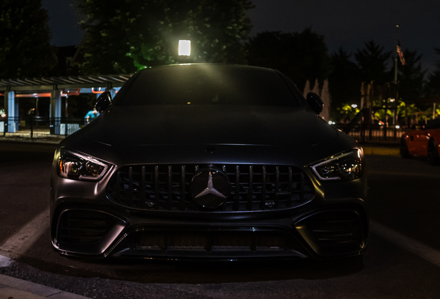 Mercedes-AMG GT 63 S X290