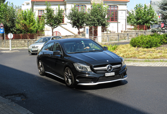 Mercedes-Benz CLA 45 AMG Shooting Brake