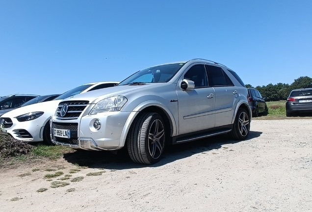 Mercedes-Benz ML 63 AMG W164 2009