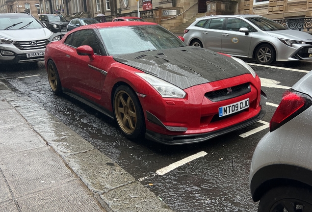 Nissan GT-R