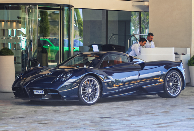 Pagani Huayra Roadster