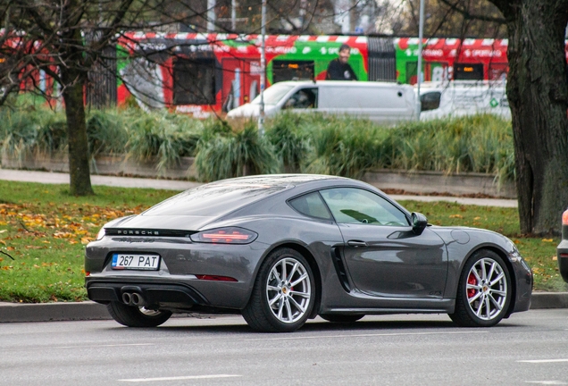 Porsche 718 Cayman GTS