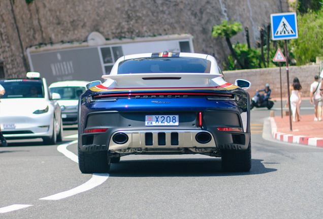 Porsche 992 Dakar