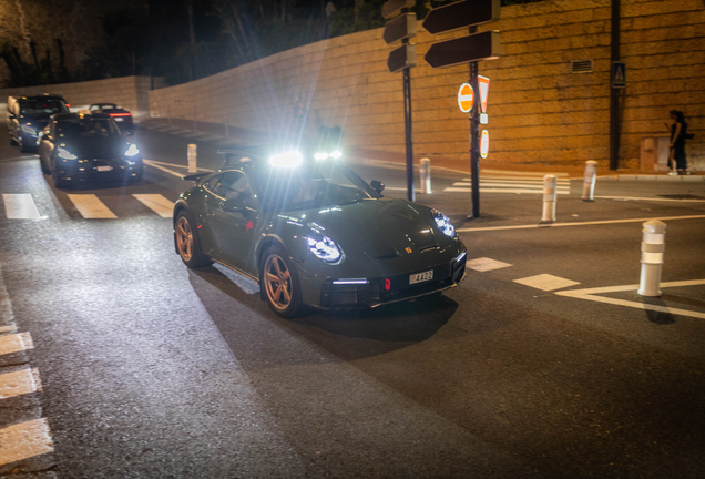 Porsche 992 Dakar