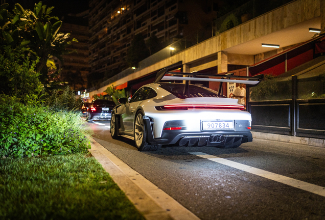 Porsche 992 GT3 RS Weissach Package