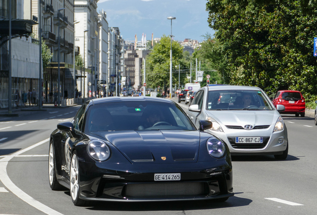 Porsche 992 S/T