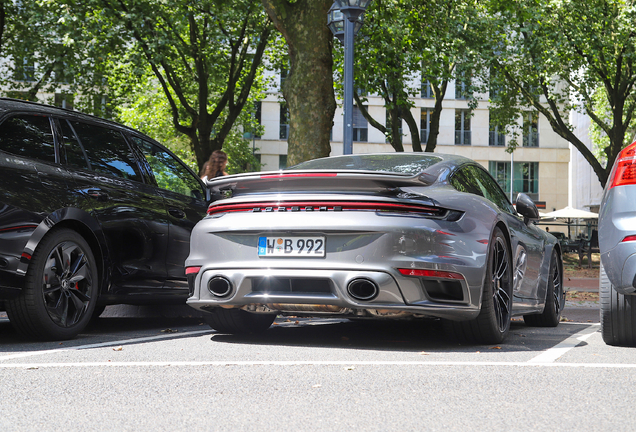 Porsche 992 Turbo S