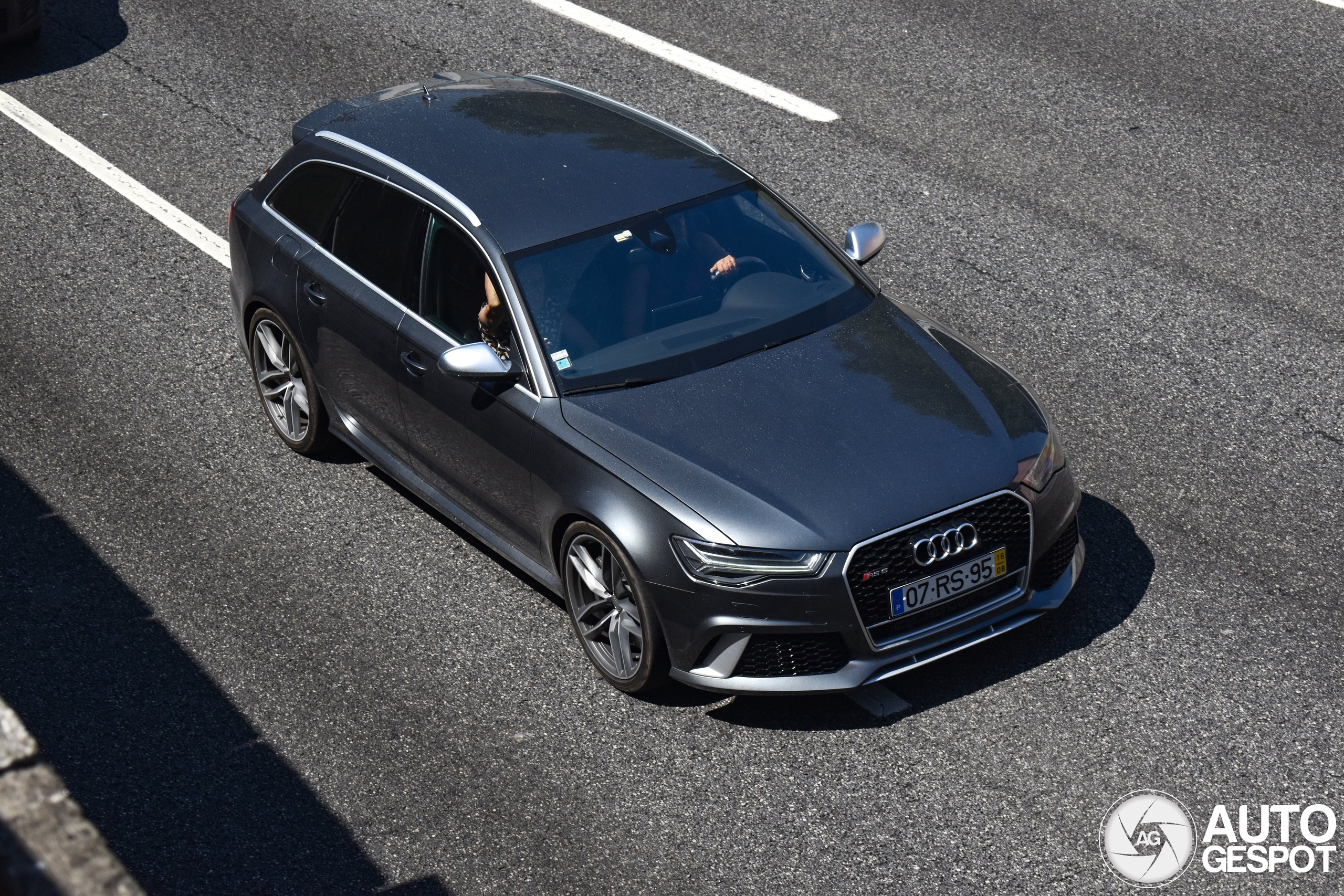 Audi RS6 Avant C7 2015