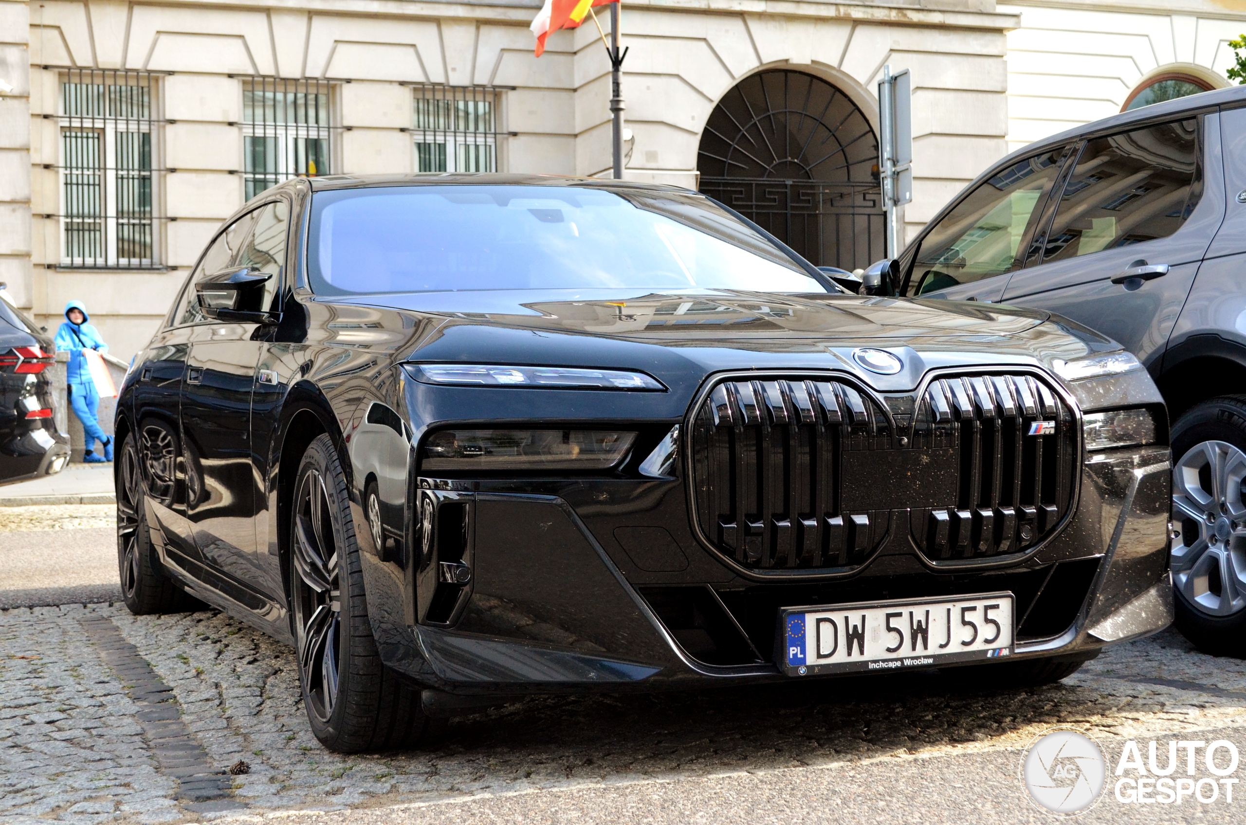 BMW M760e xDrive