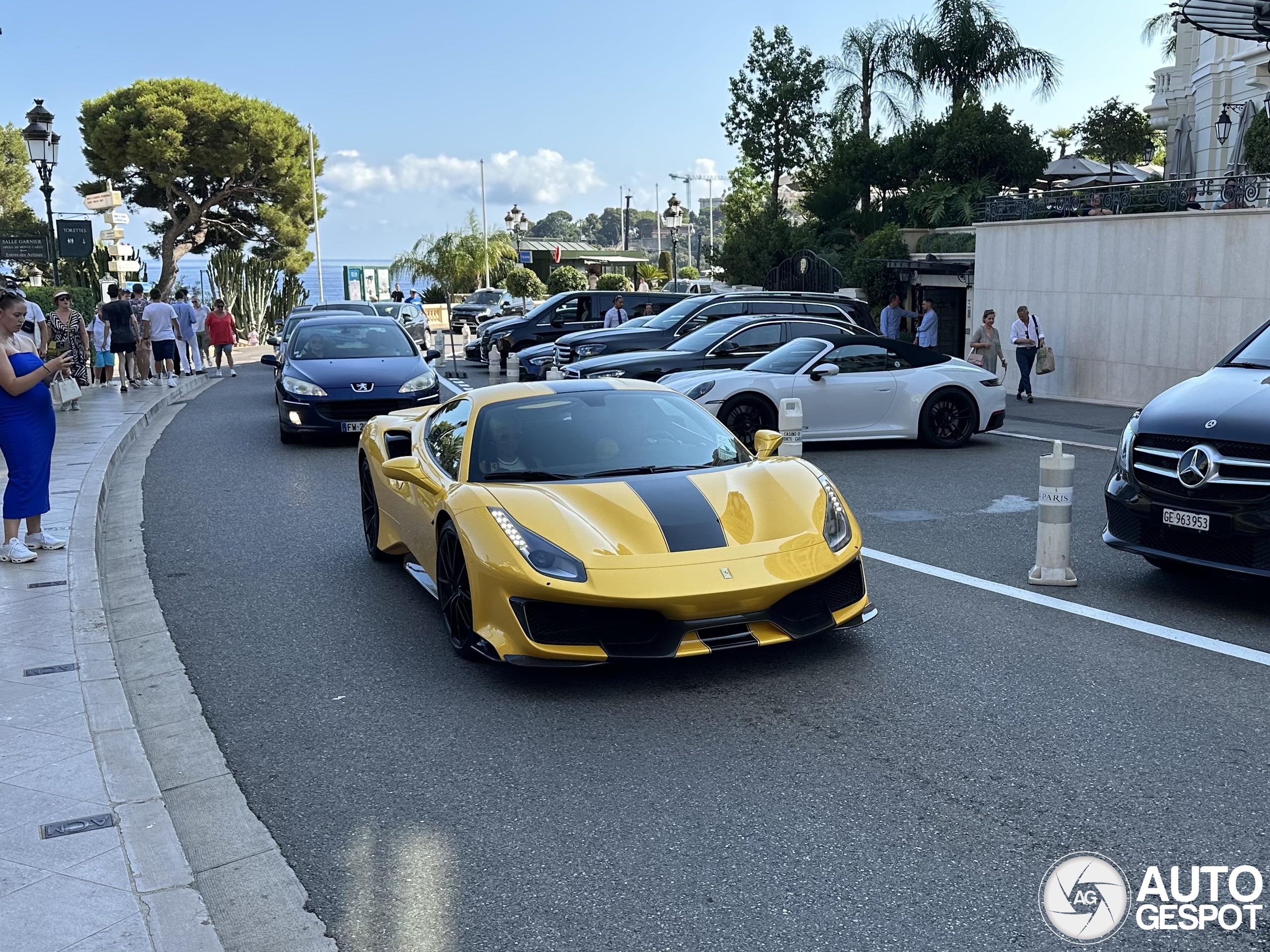 Ferrari 488 Pista