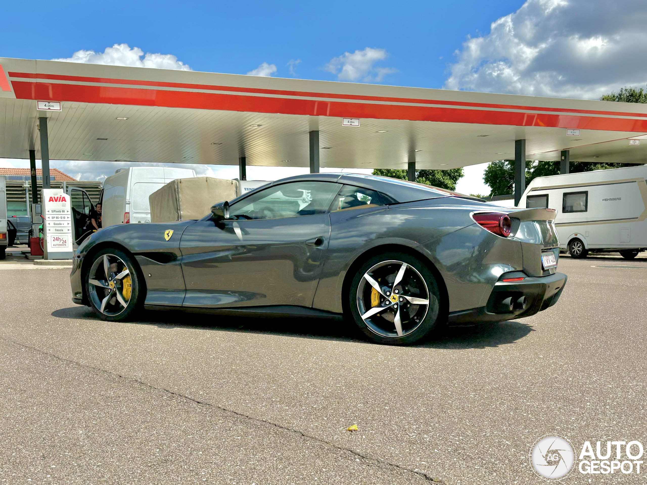 Ferrari Portofino M