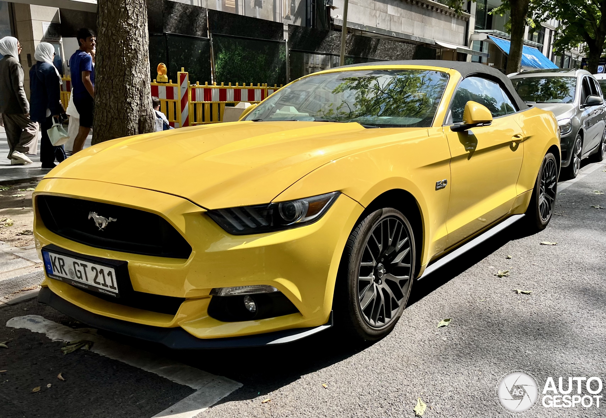 Ford Mustang GT Convertible 2015 06 August 2024 Autogespot