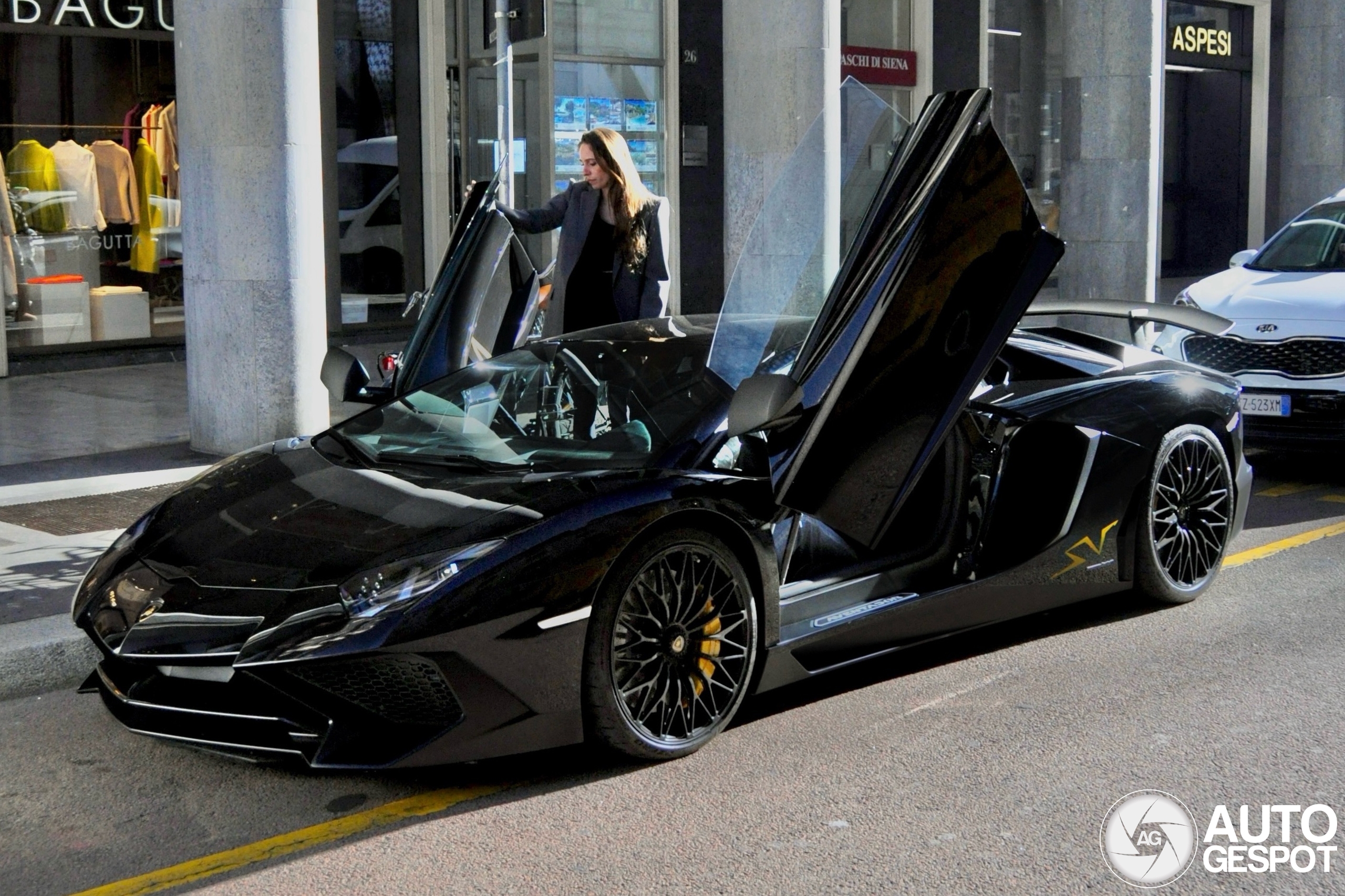 Lamborghini Aventador LP750-4 SuperVeloce