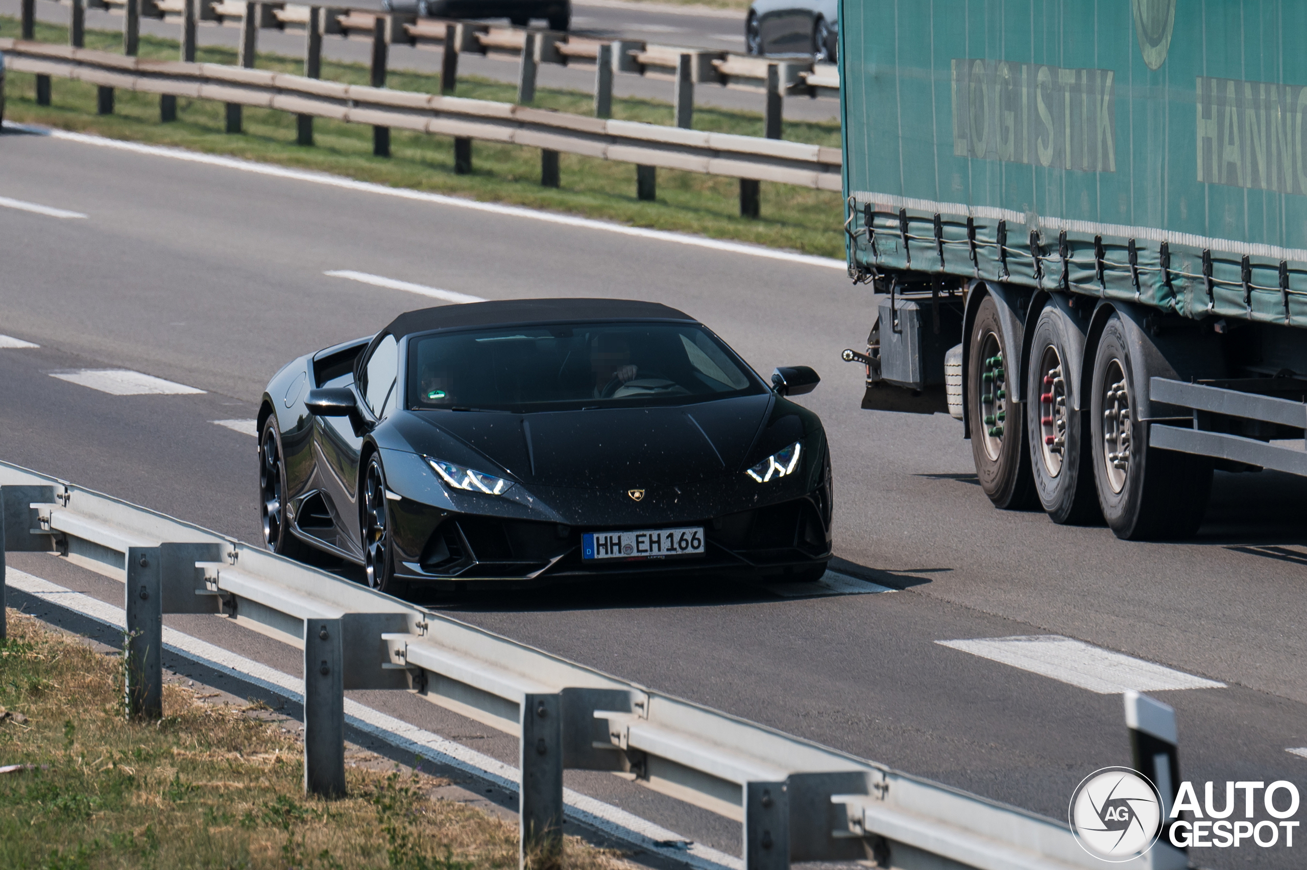 Lamborghini Huracán LP640-4 EVO Spyder