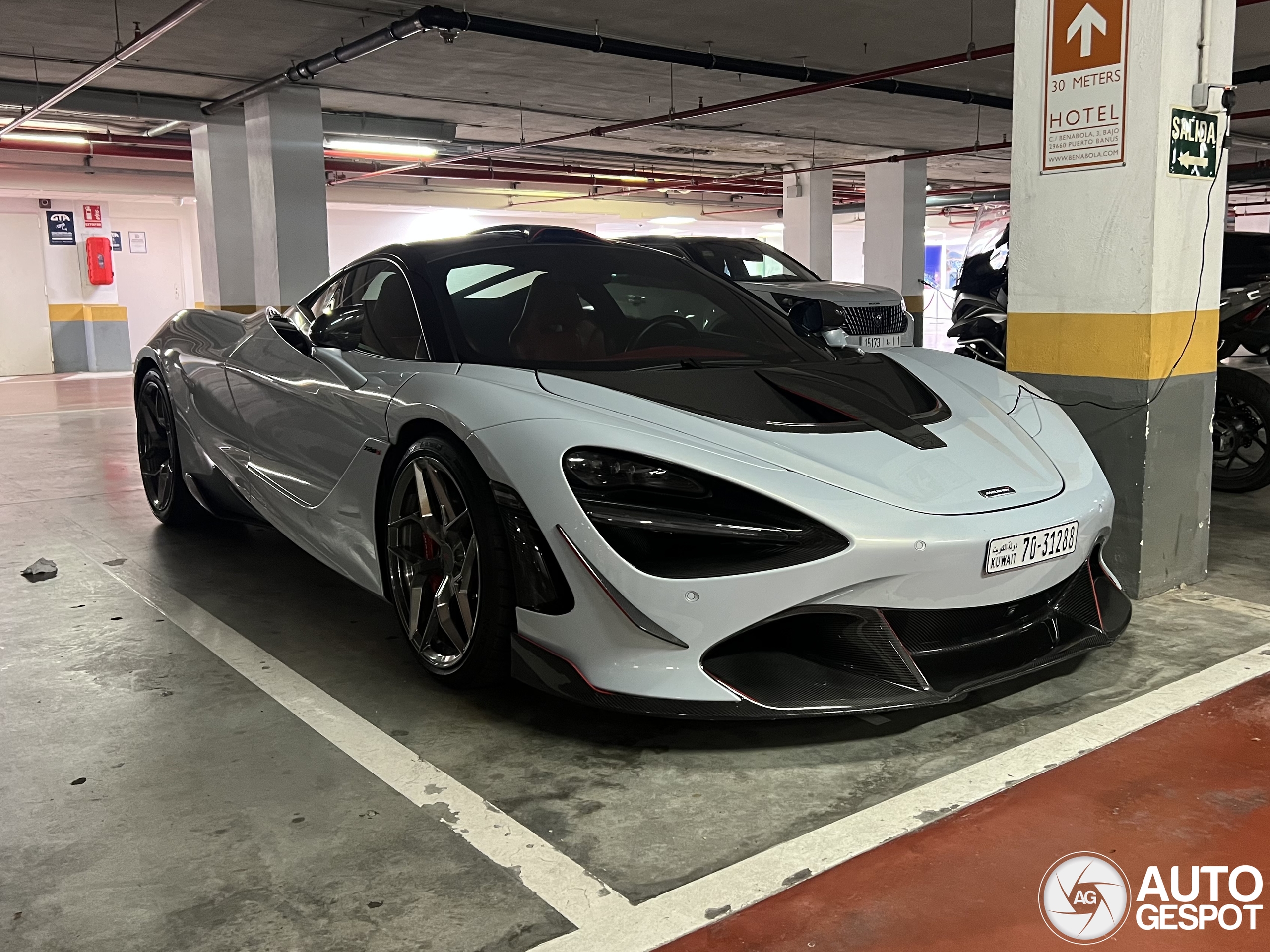 McLaren 720S Novitec