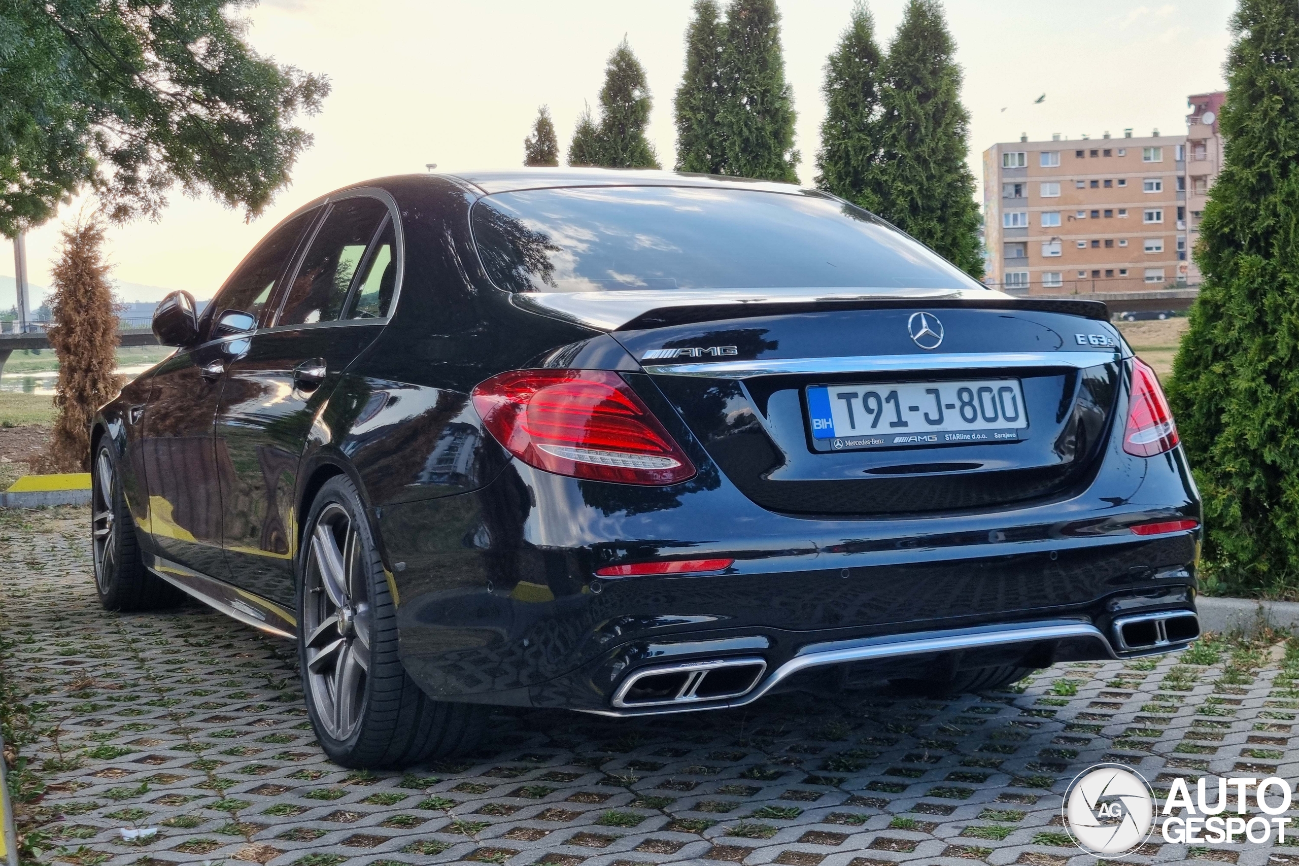 Mercedes-AMG E 63 S W213