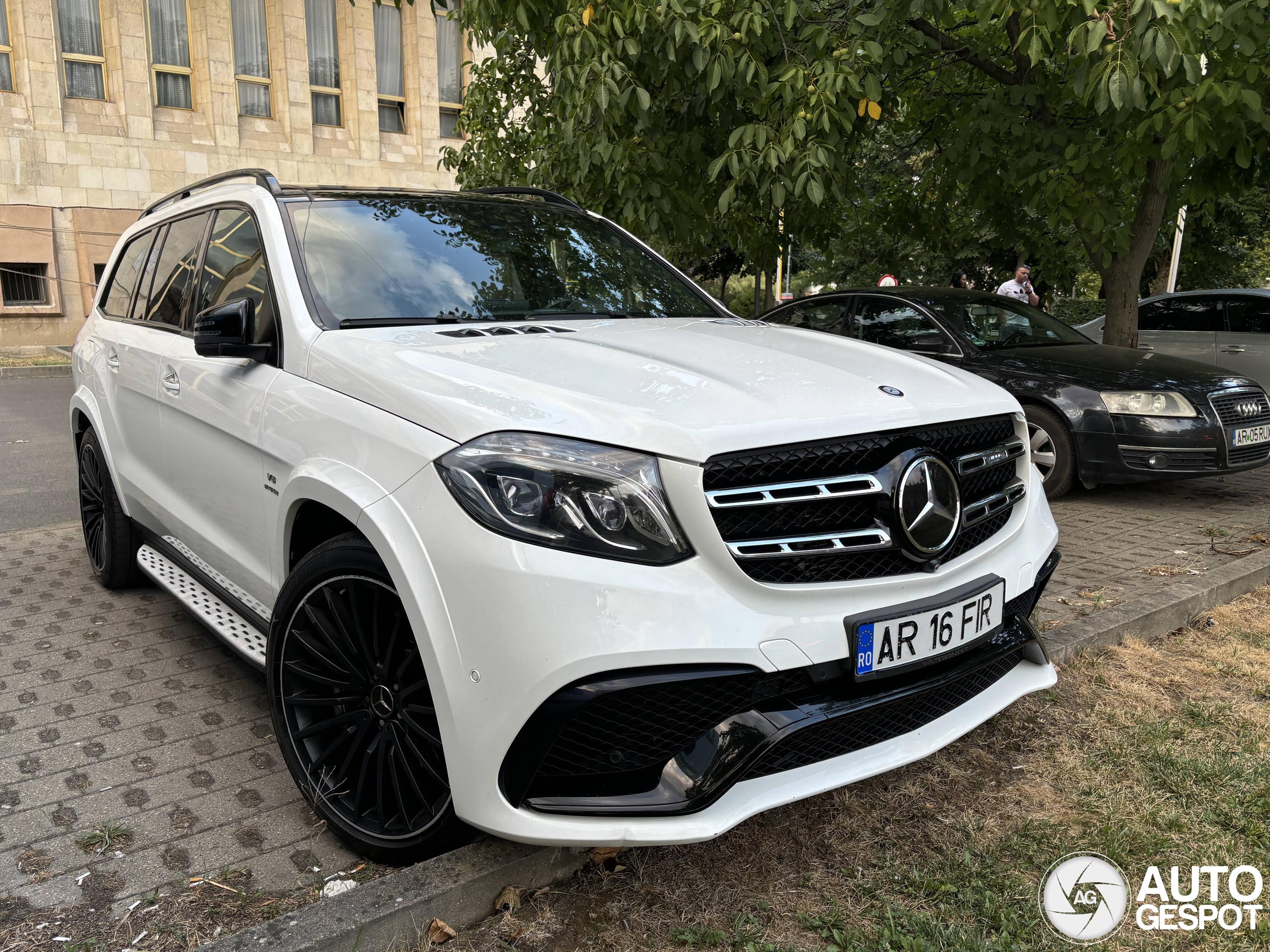 Mercedes-AMG GLS 63 X166