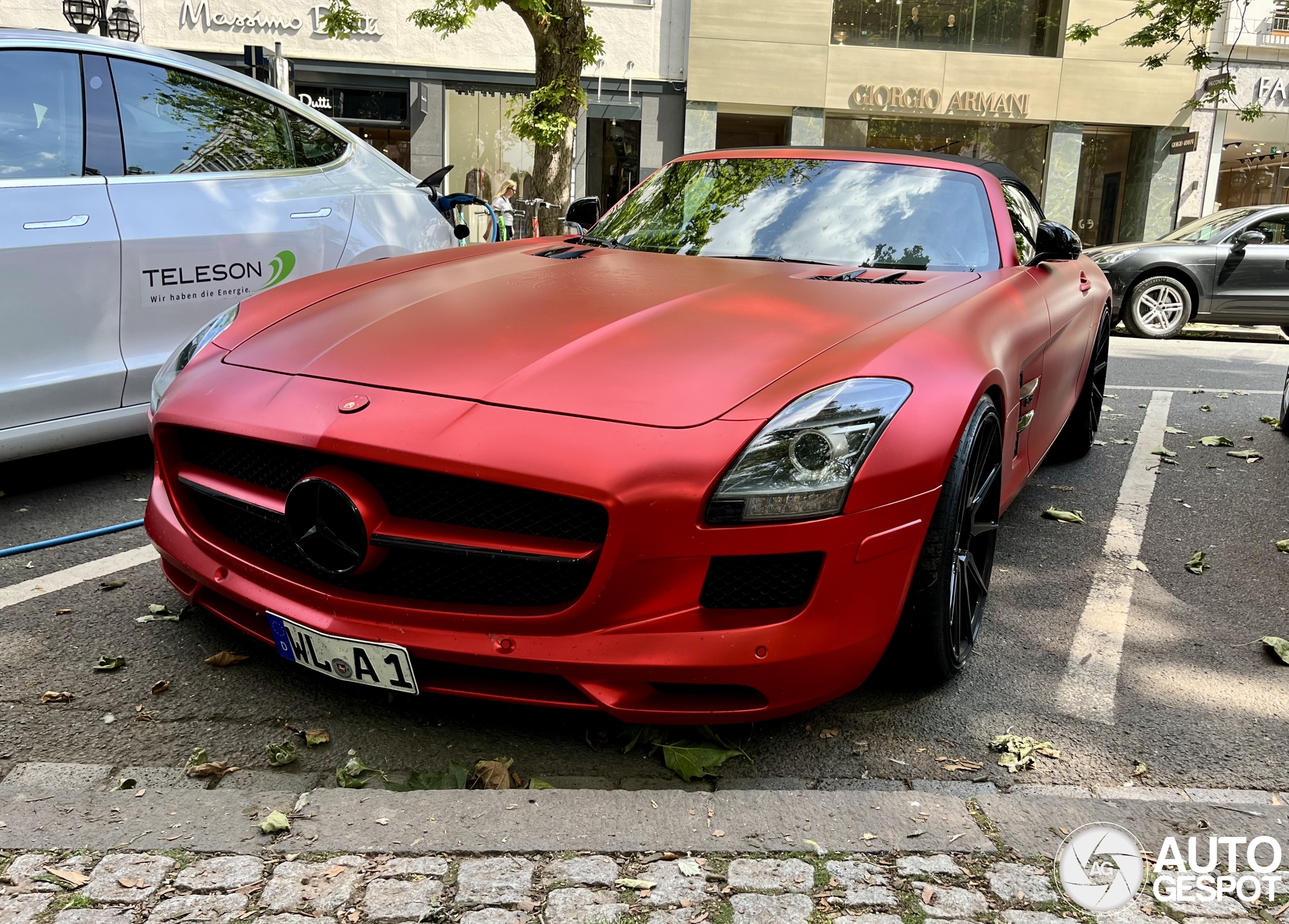 Mercedes-Benz SLS AMG GT Roadster