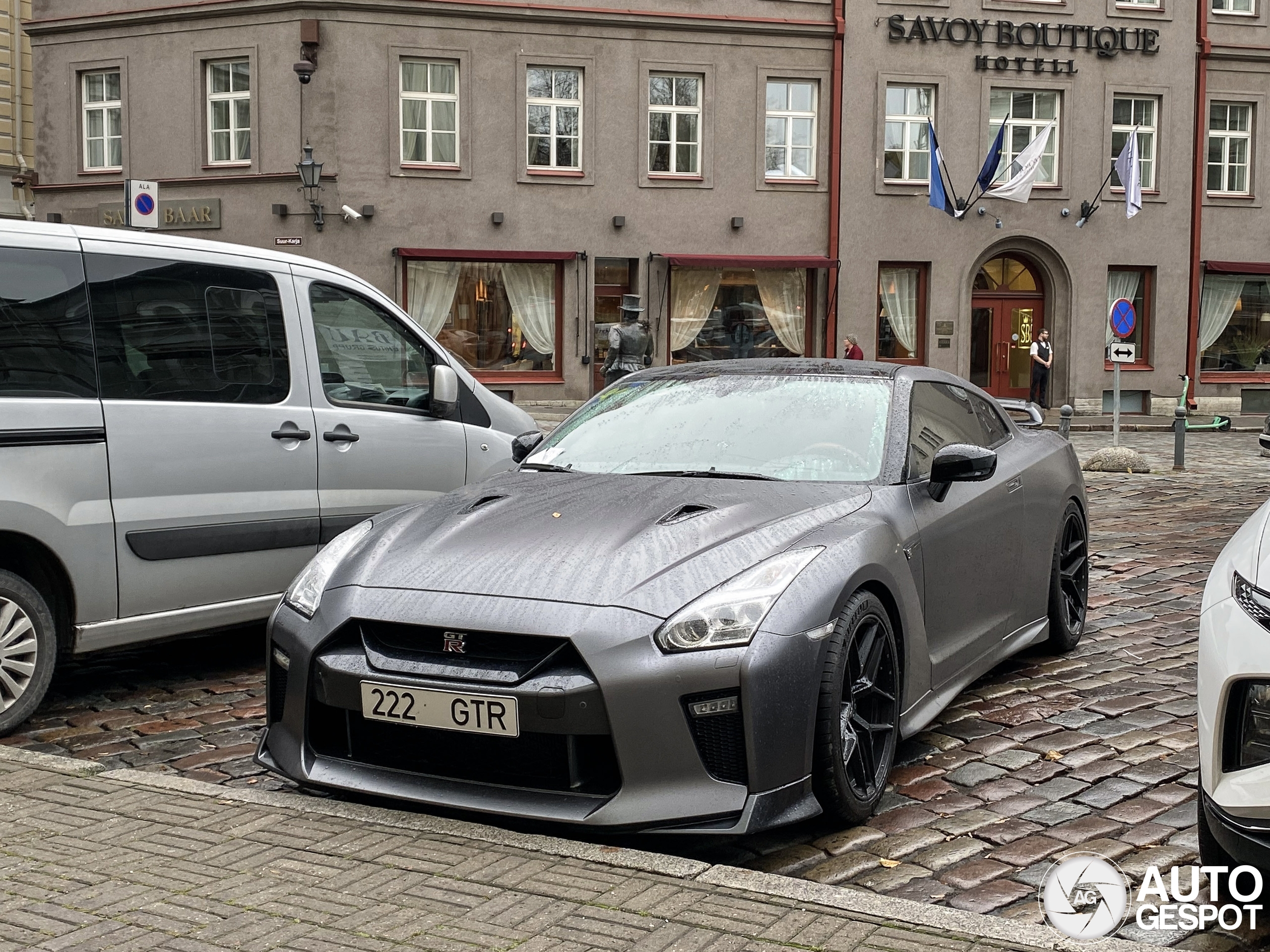 Nissan GT-R 2017